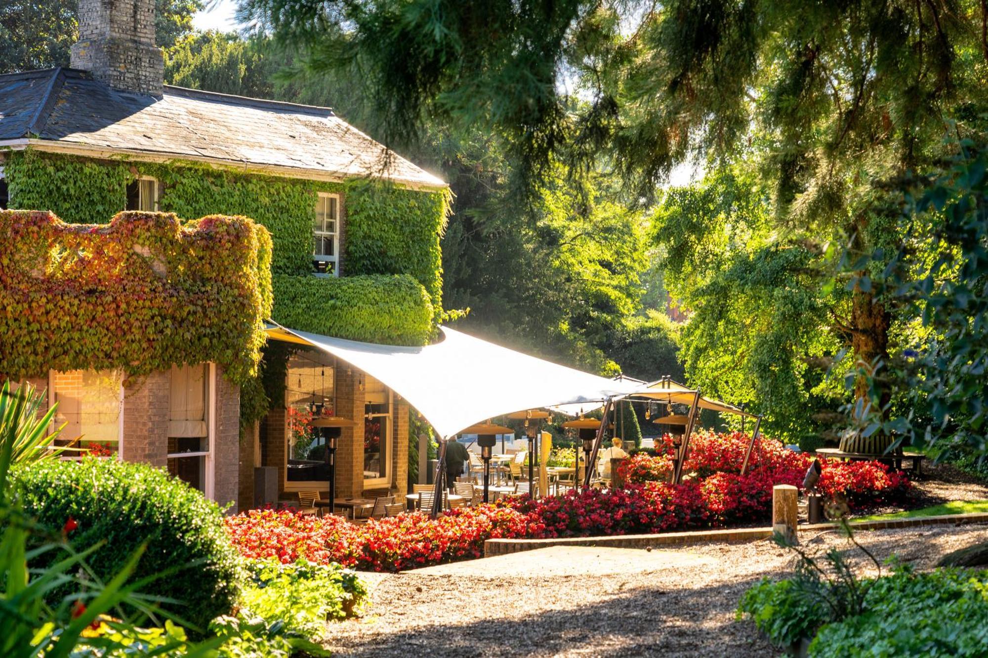 Milsoms Hotel Dedham Bagian luar foto