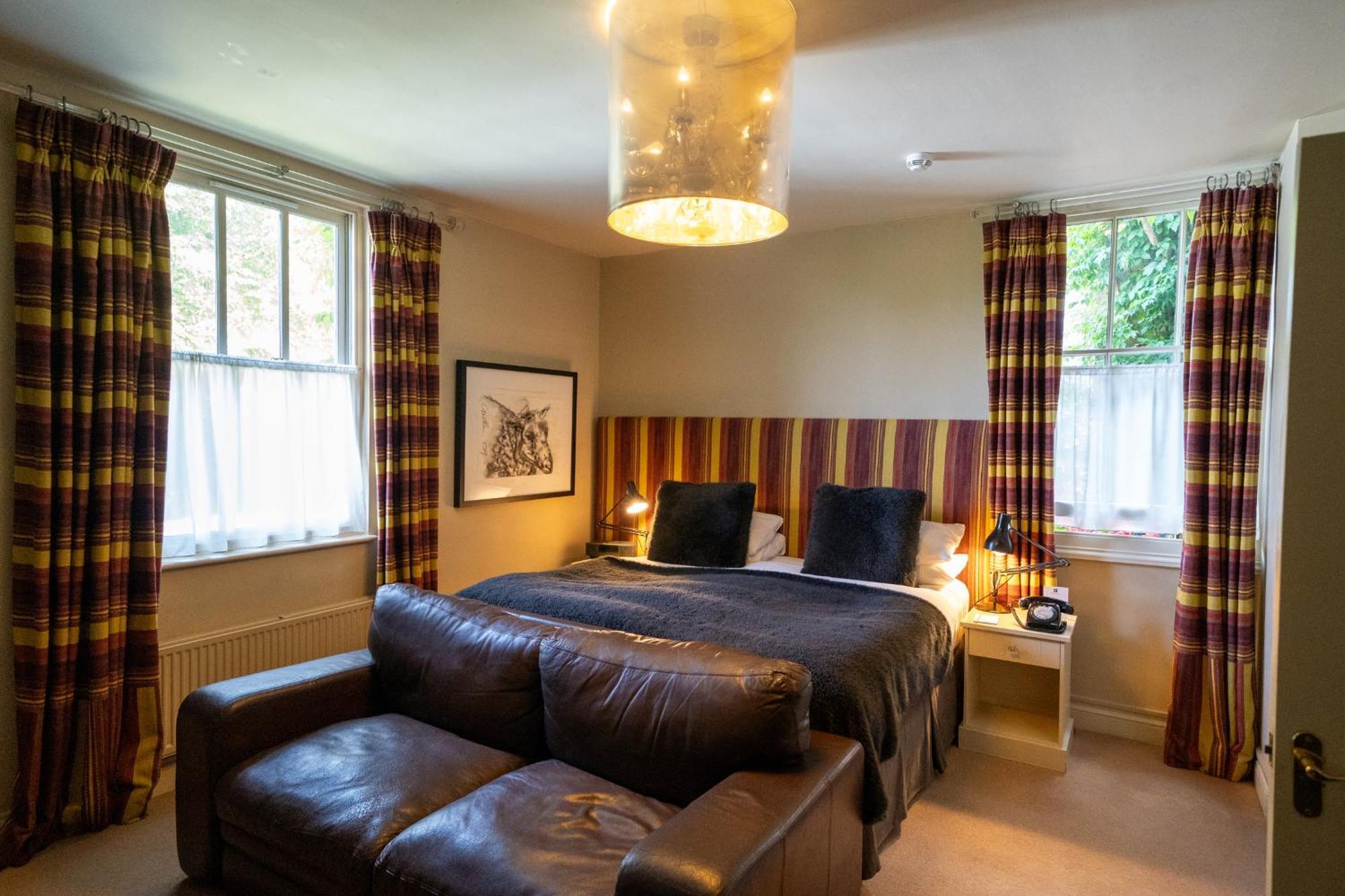 Milsoms Hotel Dedham Bagian luar foto