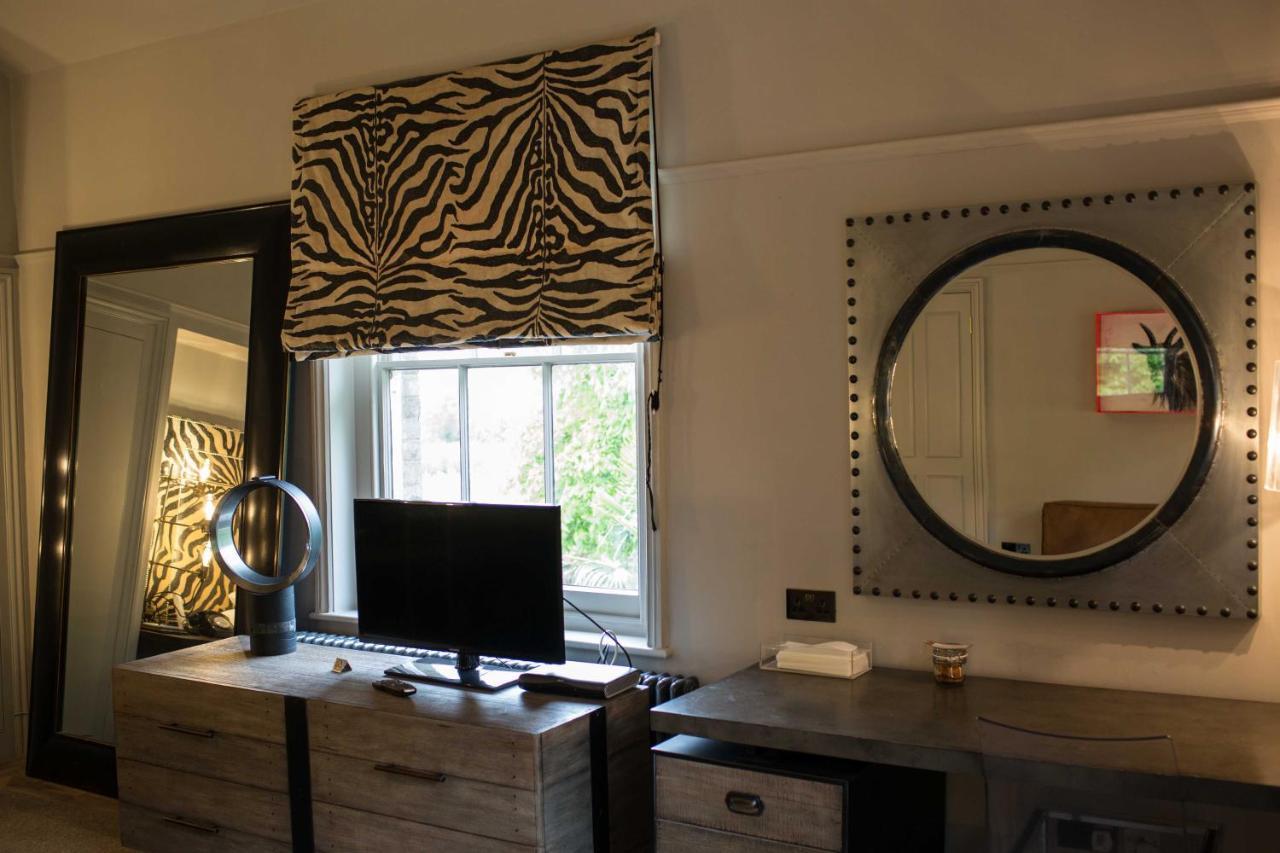 Milsoms Hotel Dedham Bagian luar foto